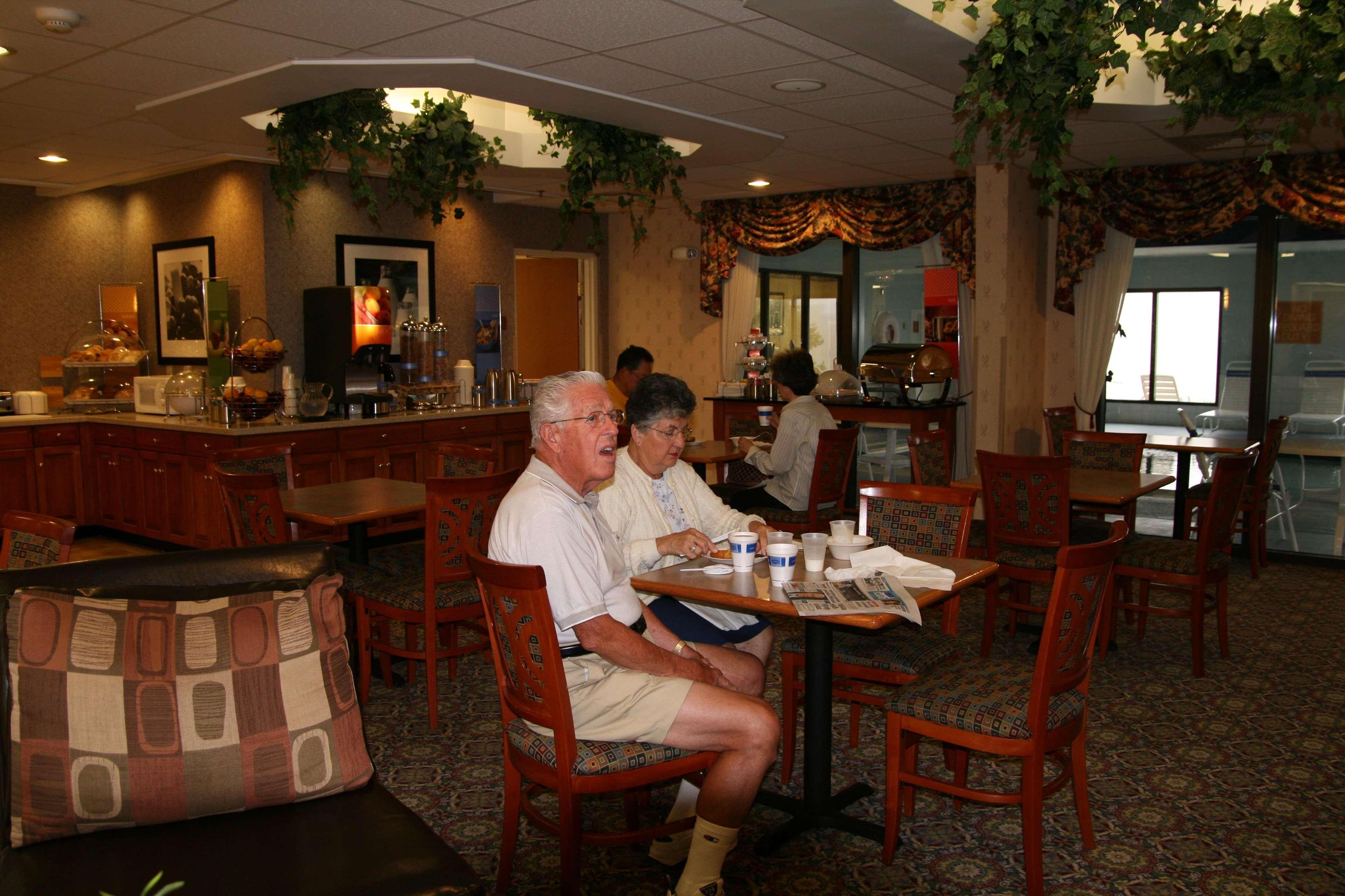 Hampton Inn Dublin Newbern Exterior foto