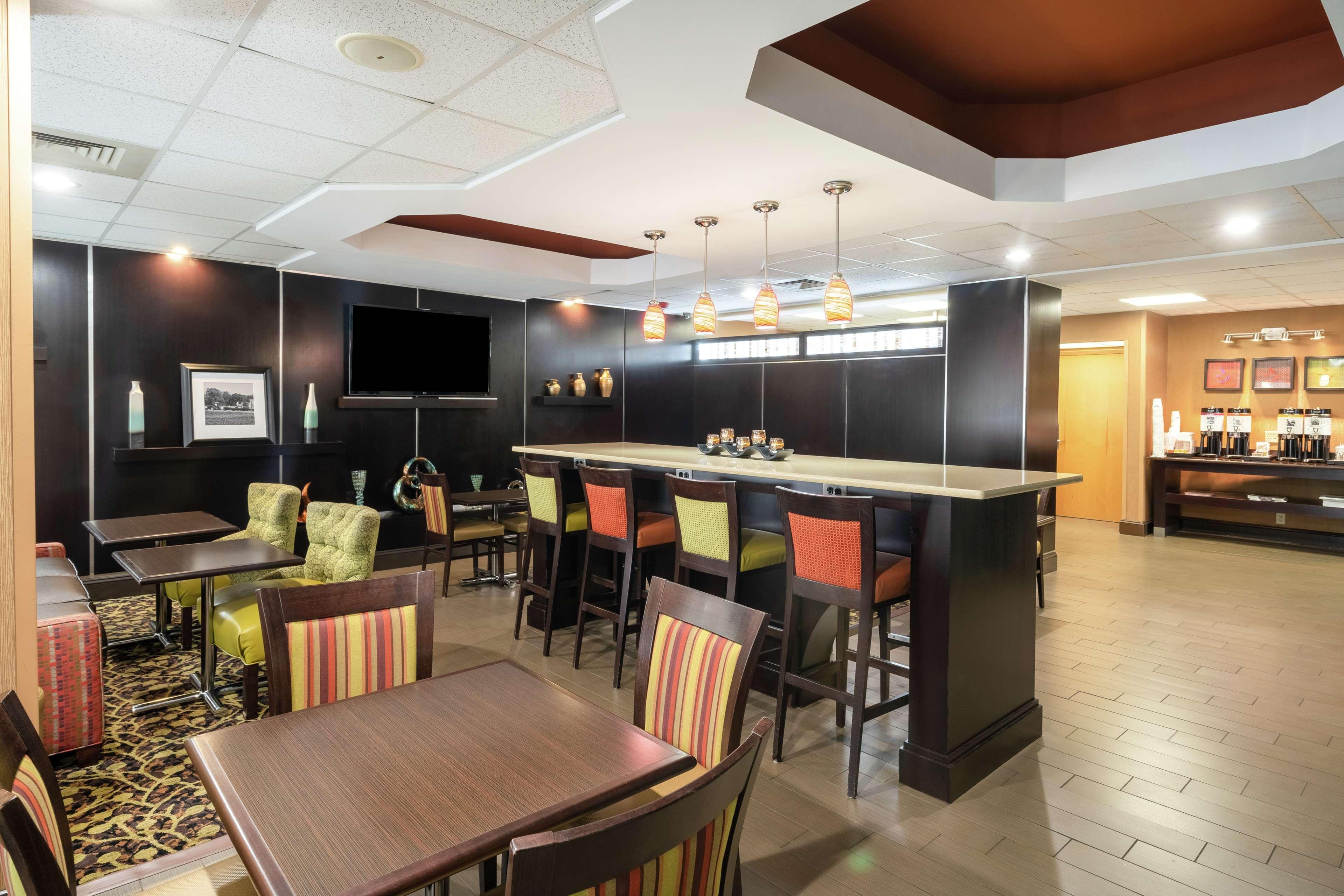 Hampton Inn Dublin Newbern Exterior foto