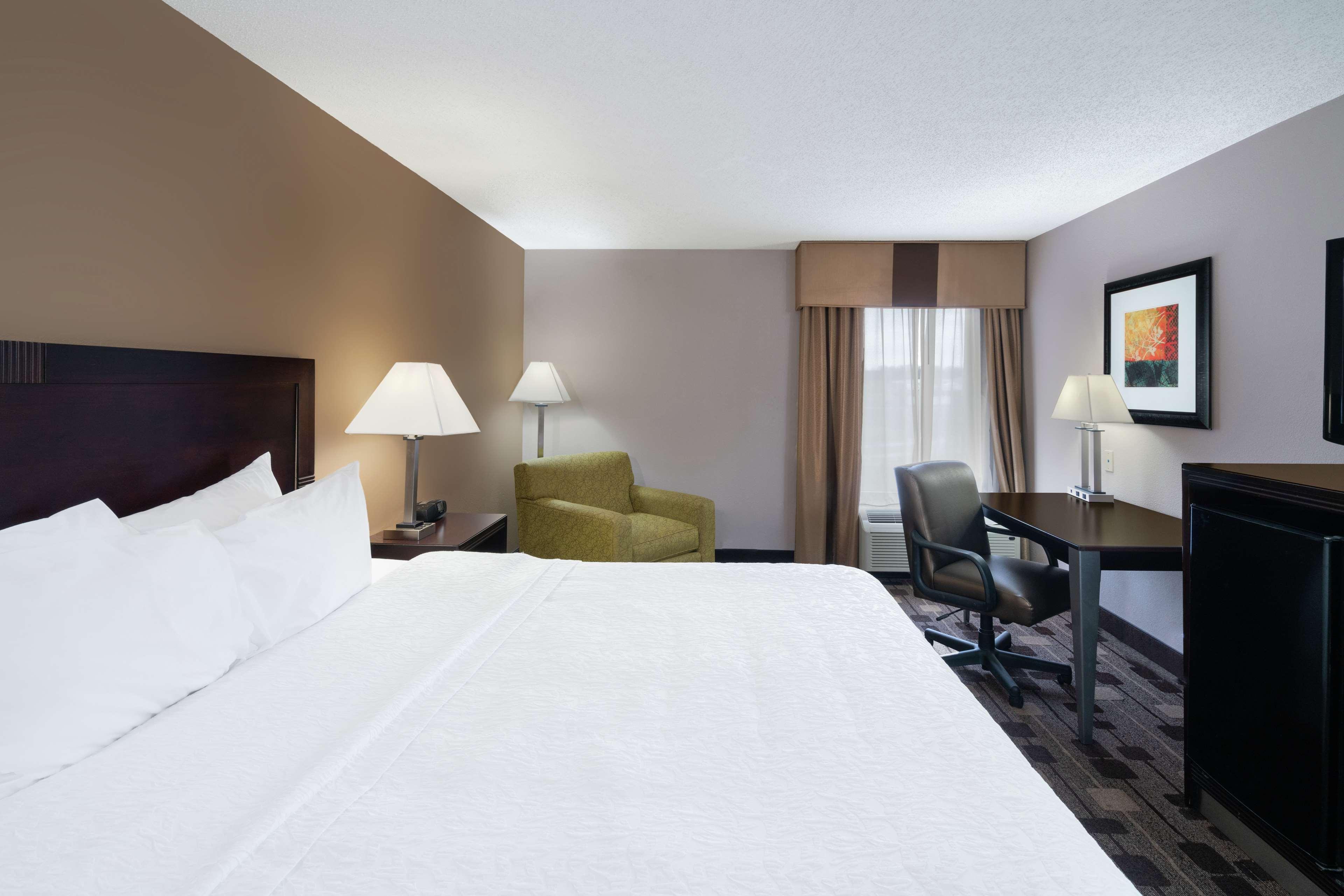 Hampton Inn Dublin Newbern Exterior foto